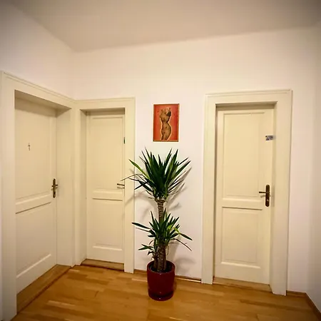 2 Min Center Just In, Old Town Walk Private A Homestay szállás